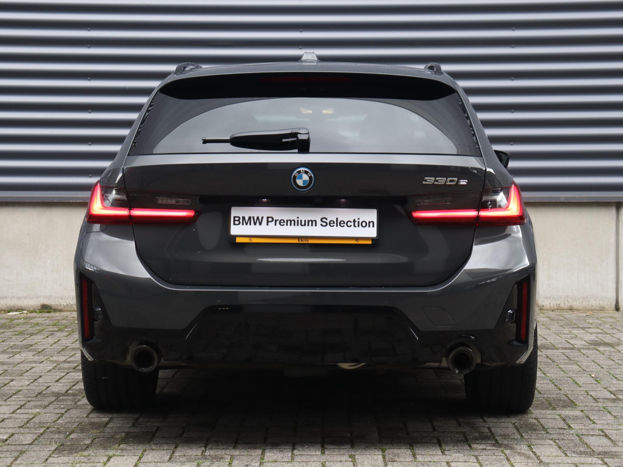 BMW 3-serie Touring 330e - Afbeelding 4