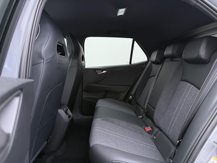 Volkswagen ID.3 Neo Style 61 kWh 140 kW / 190 PK