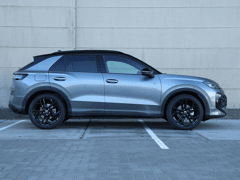 Volkswagen T-Roc R-Line First Edition 1.5 eTSI 110 kW / 150 PK SUV - Afbeelding 2