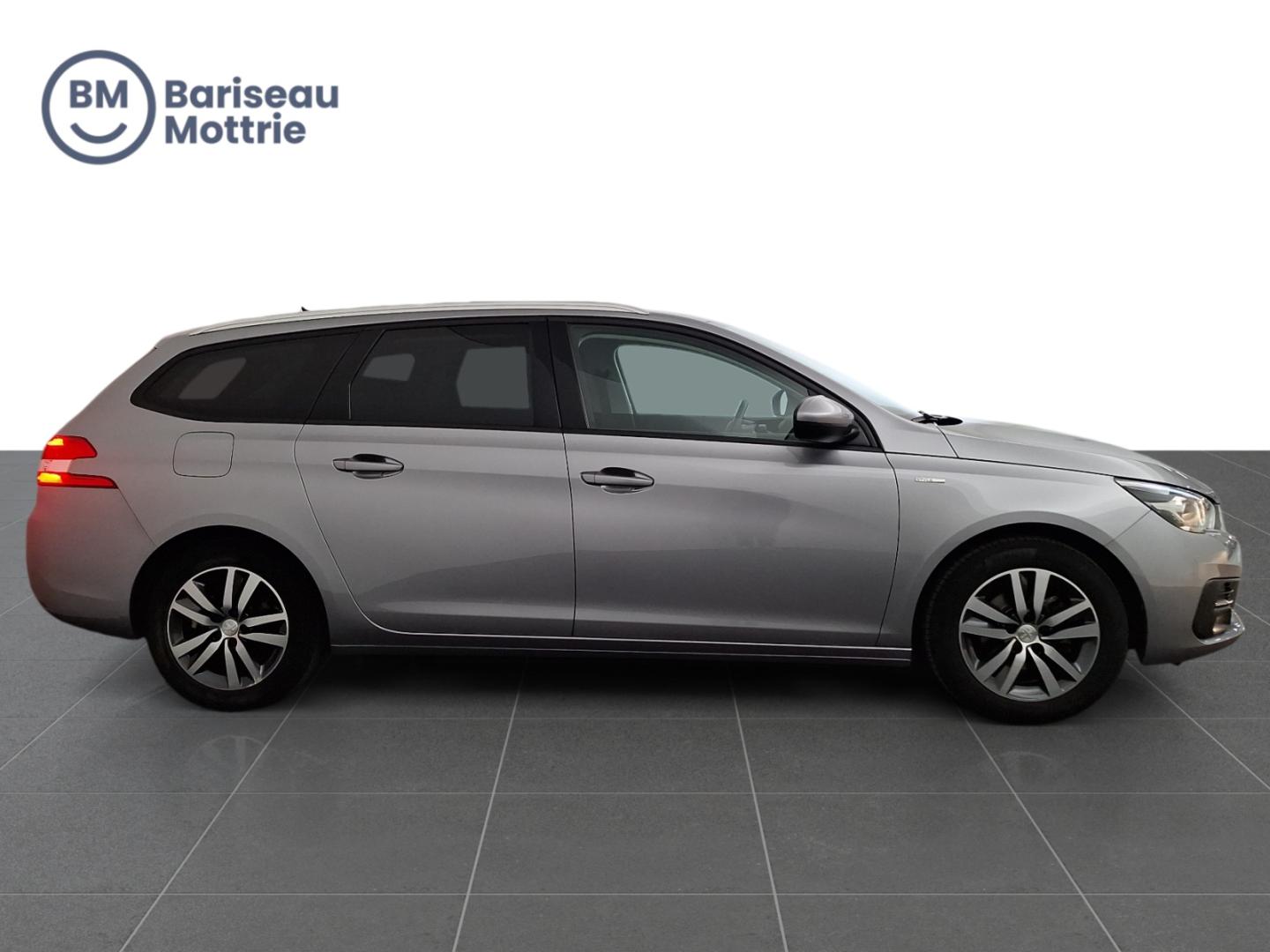 Peugeot 308 SW 1.2B 110PK*CAMERA EN SENSOREN ACHTER*CARPLAY*DAB*GPS* - Afbeelding 3