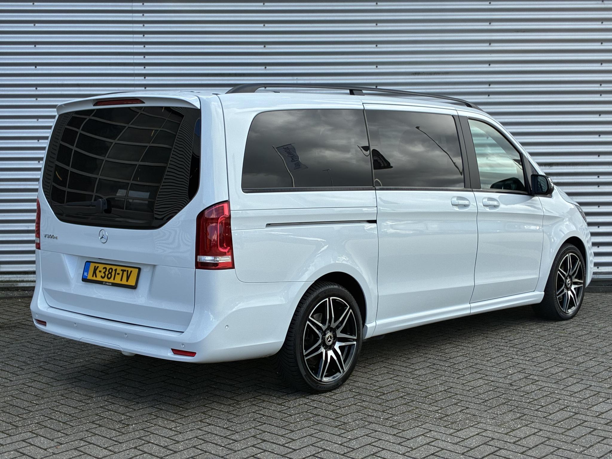 Mercedes-Benz V-klasse V 300d Exclusive | AMG | 7-Persoons - Afbeelding 3