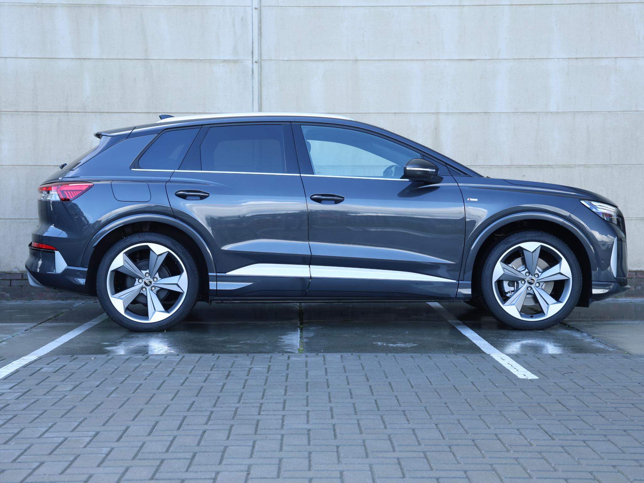 Audi Q4 e-tron S edition 82 kWh 286 PK SUV