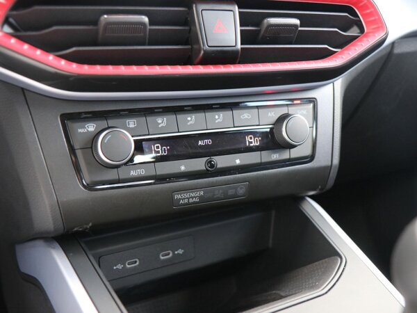airco (automatisch) airco (automatisch)