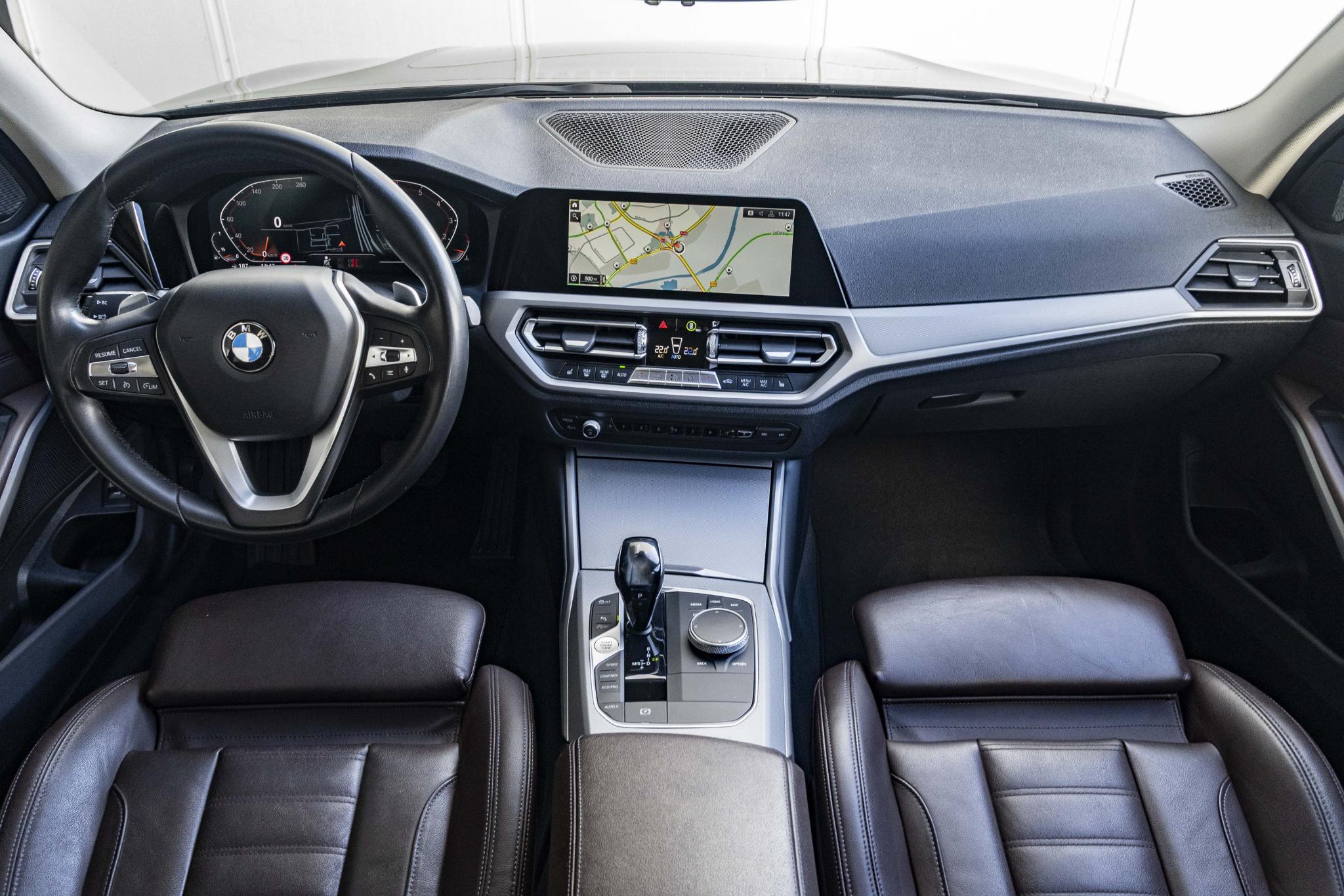 BMW 3 Serie 330i Touring - Afbeelding 3