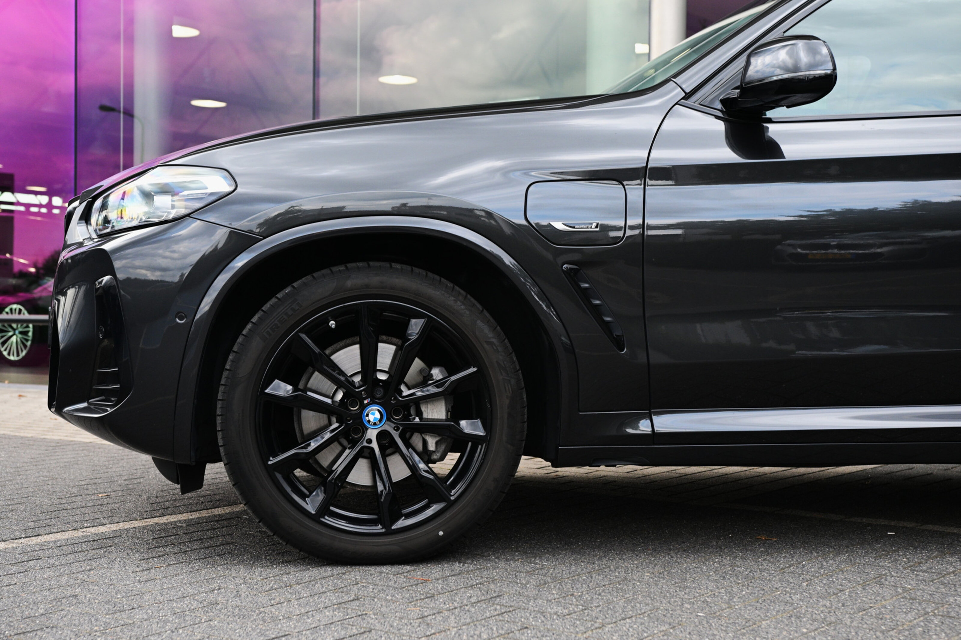 BMW X3 7