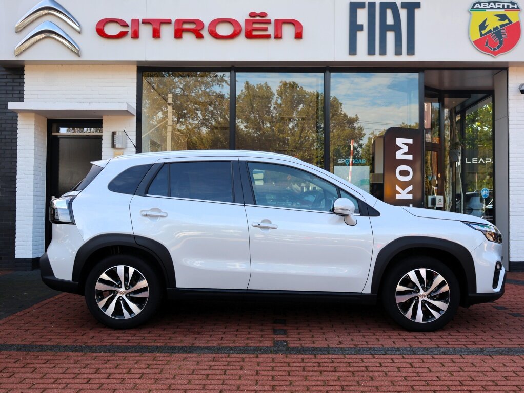 Suzuki S-Cross 1.4 Boosterjet 129PK Smart Hybrid Style, Rijklaarprijs | Trekhaak afn. | 360 camera | Keyless Entry & Start - Afbeelding 3