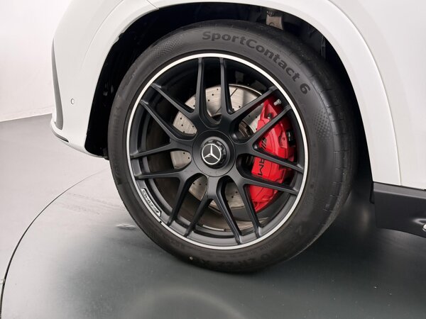 22" kruisspaaks lichtmetalen AMG gesmede-velgen 22" kruisspaaks lichtmetalen AMG gesmede-velgen