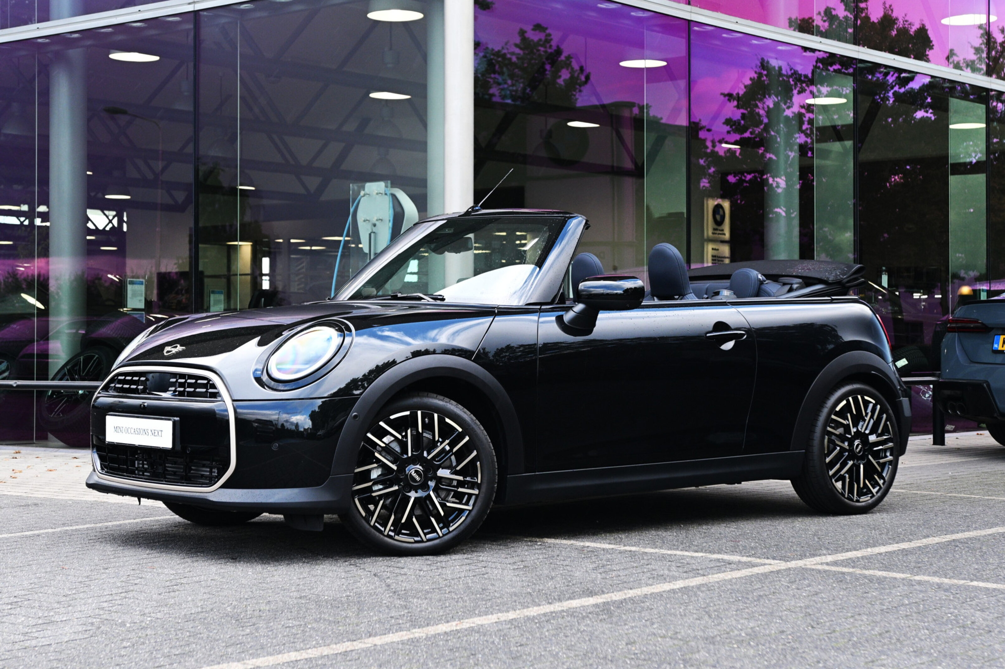 MINI Cooper Cabrio C Automaat / Favoured / Pakket L