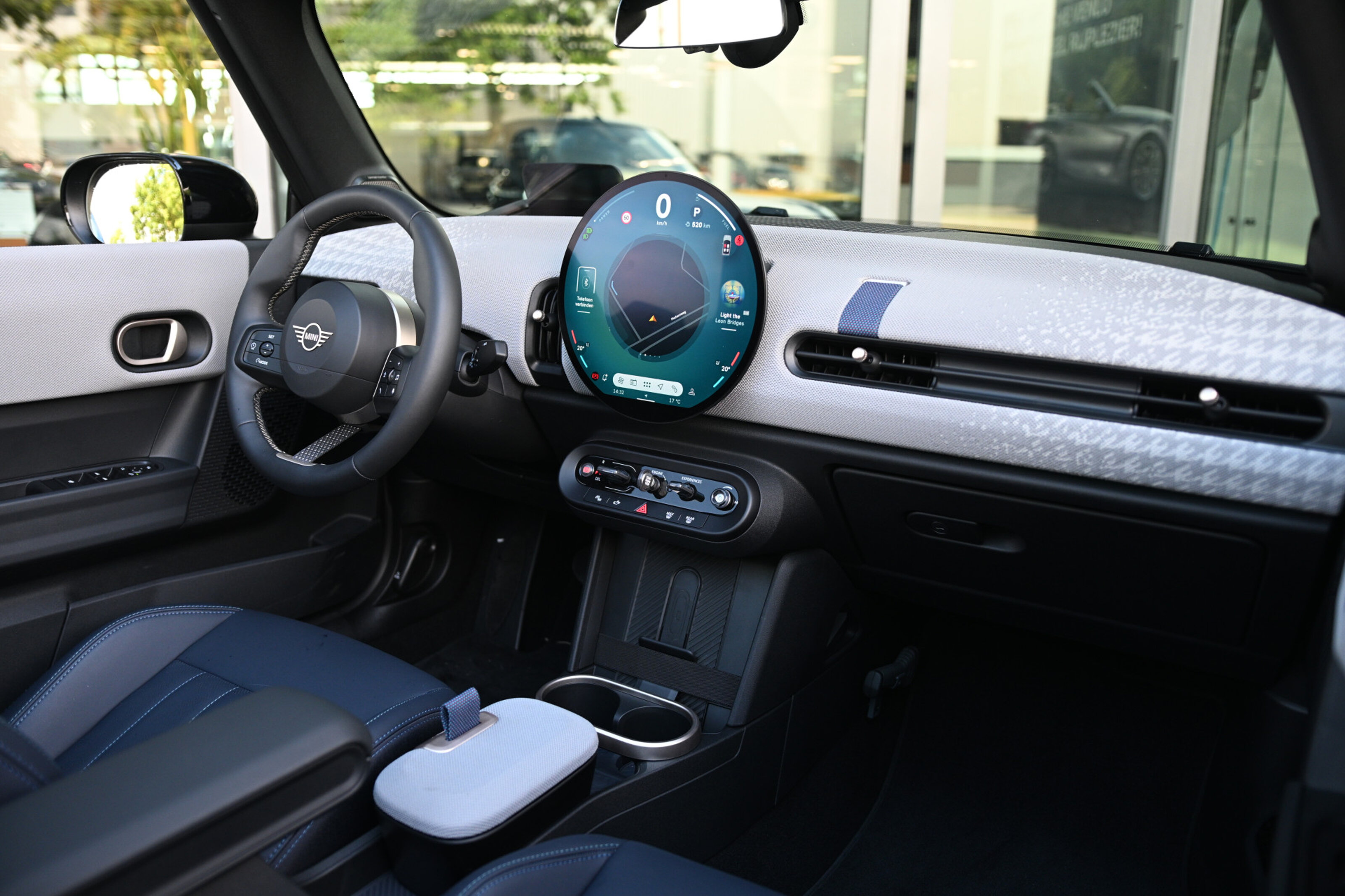 MINI Cooper Cabrio C Automaat / Favoured / Pakket L