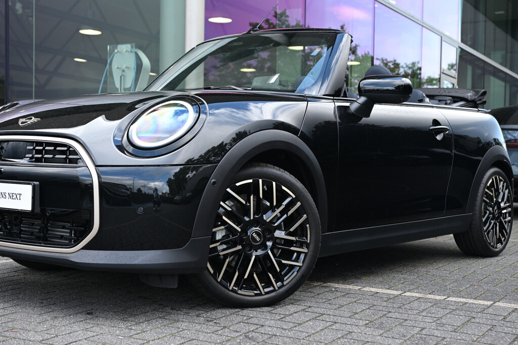 MINI Cooper Cabrio 9