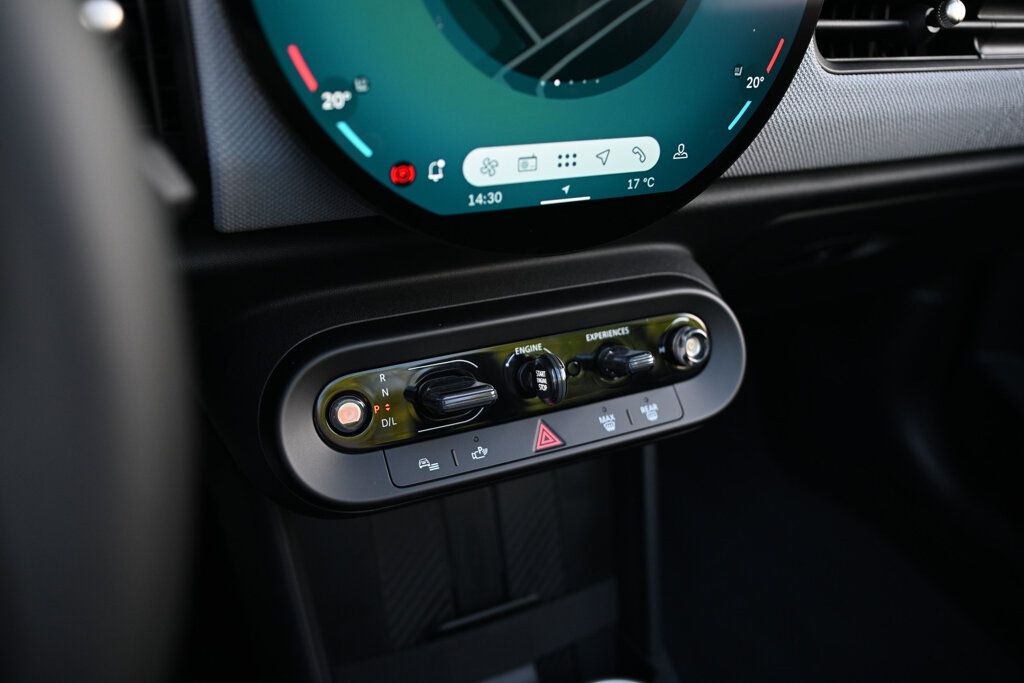 MINI Cooper Cabrio 16