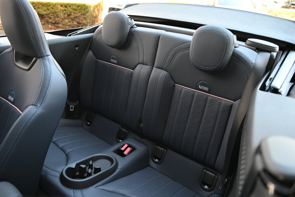 MINI Cooper Cabrio 21