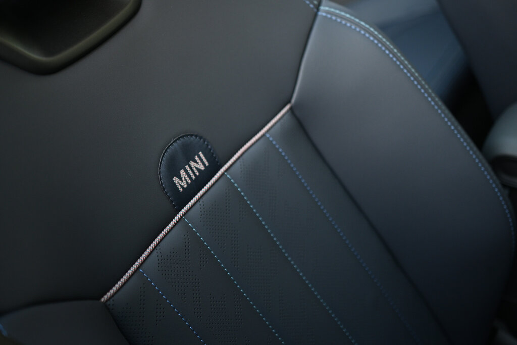 MINI Cooper Cabrio 23