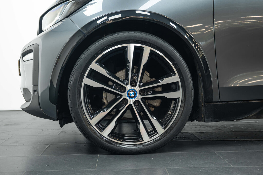 BMW i3 35