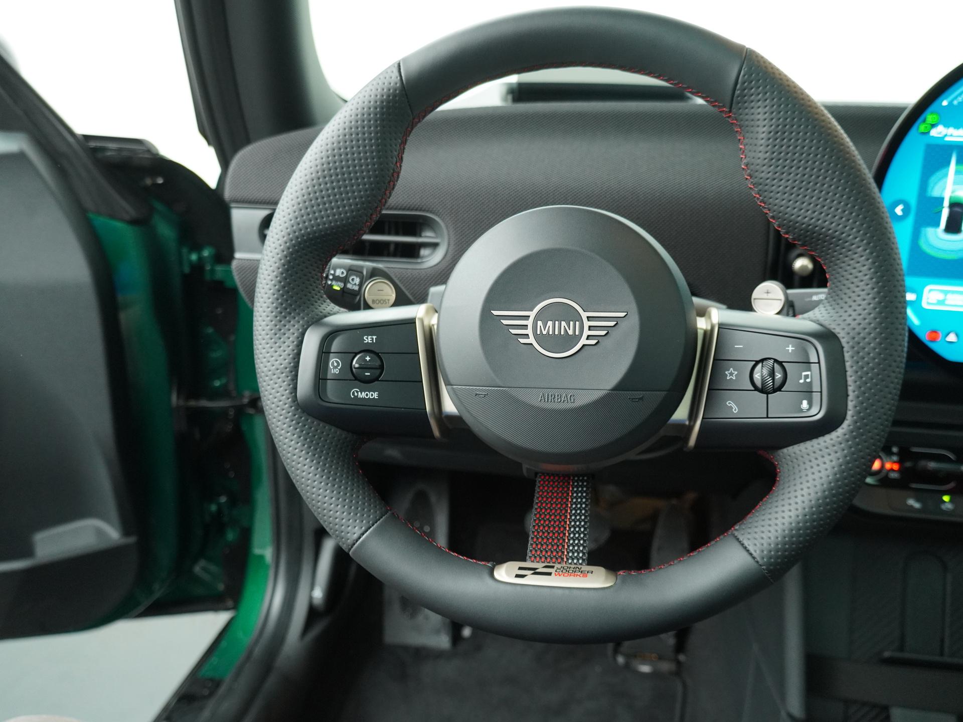 MINI 3-deurs Cooper C - Afbeelding 2