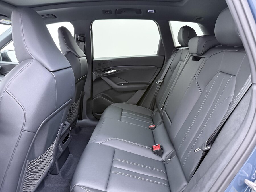 Audi Q6 e-tron S edition 83 Kwh 185 kW / 252 PK