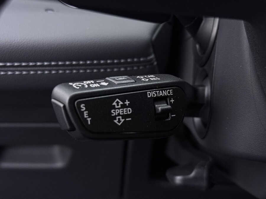 Audi Q6 e-tron S edition 83 Kwh 185 kW / 252 PK