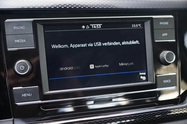 Apple Carplay/Android Auto