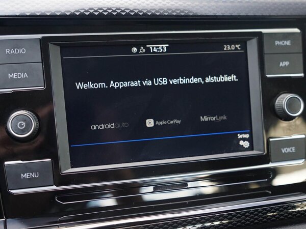 Apple Carplay/Android Auto