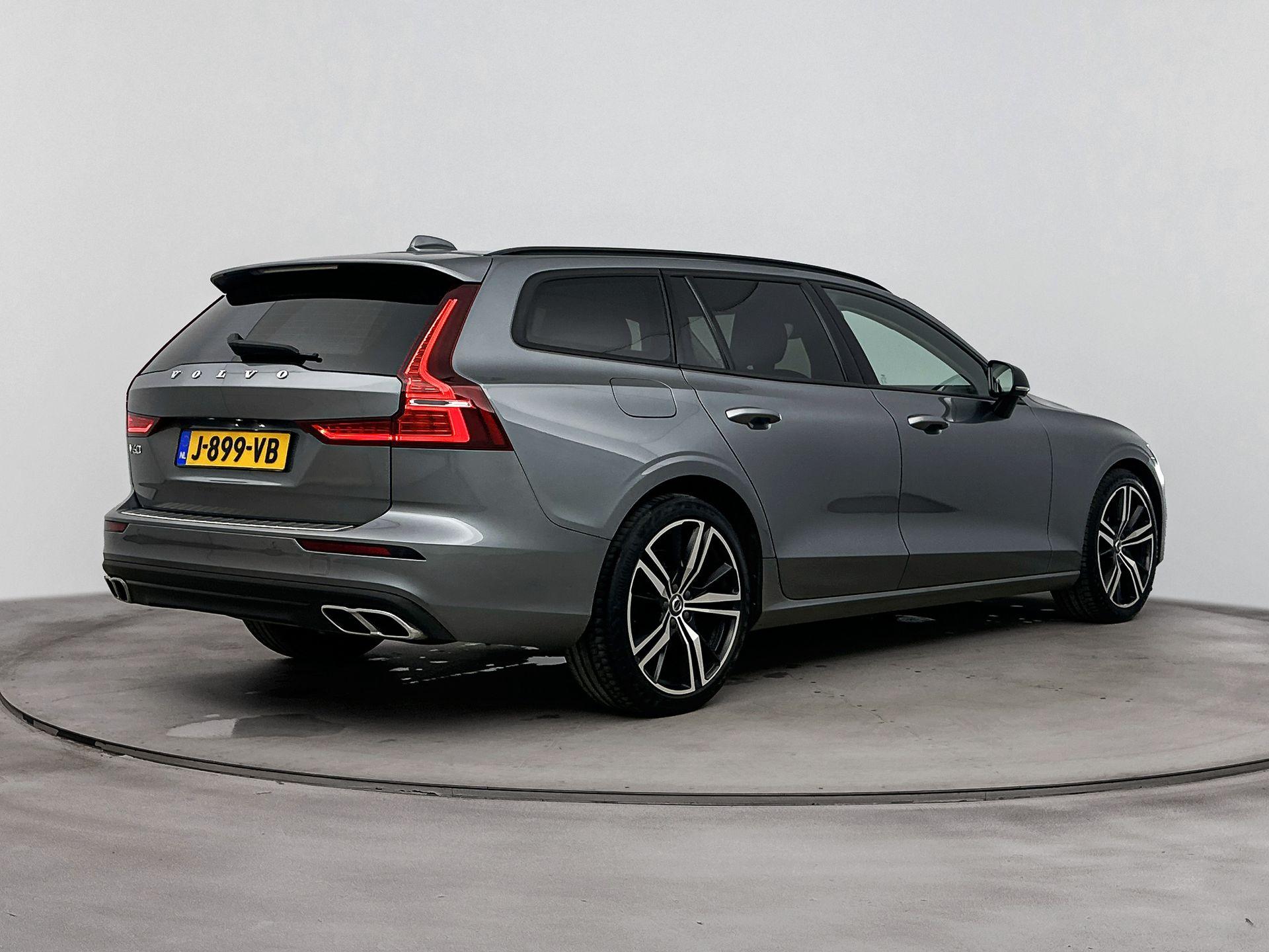Volvo V60 2.0 B3 Momentum Advantage Aut. - Afbeelding 2