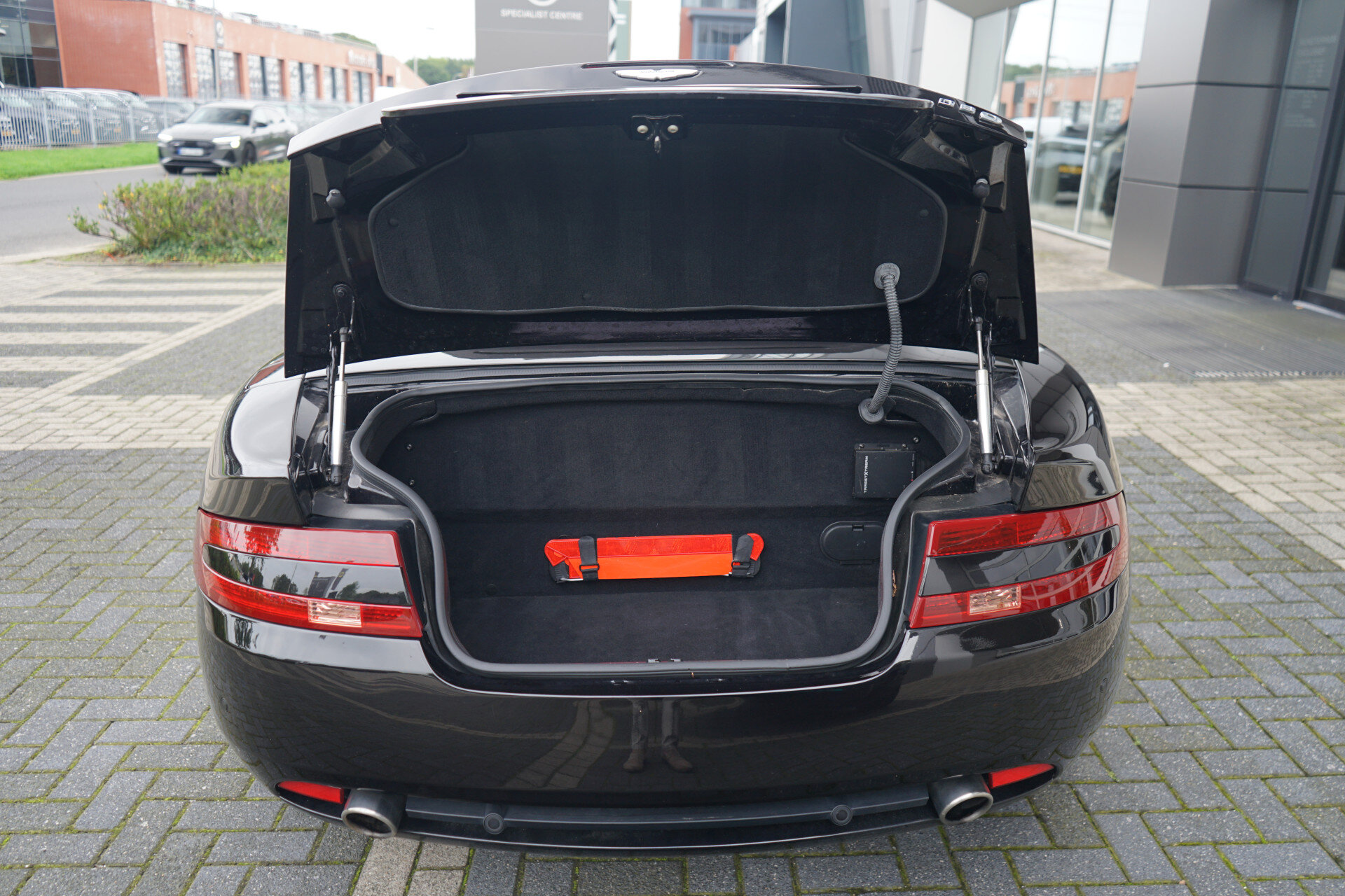 Aston Martin DB9 Volante 5.9 V12 Touchtronic - Afbeelding 5