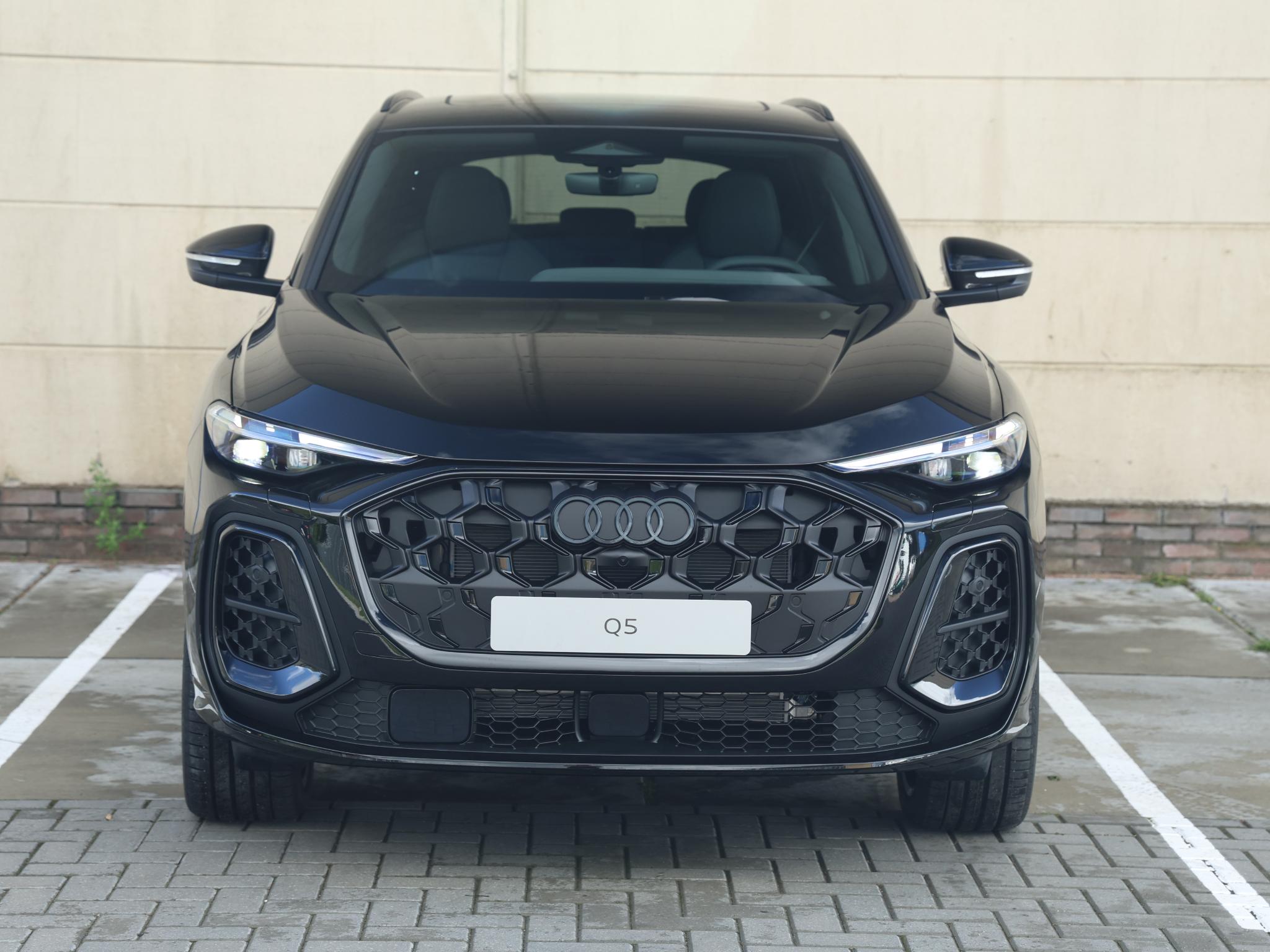 Audi Q5 S edition Competition e-hybrid 367 PK SUV - Afbeelding 4