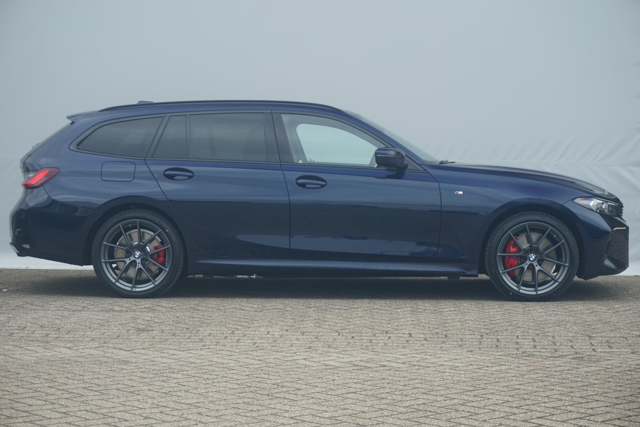 BMW 3 Serie Touring 330e - Afbeelding 4