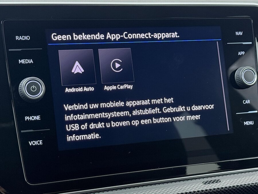 Volkswagen T-Cross 1.0 TSI R-Line