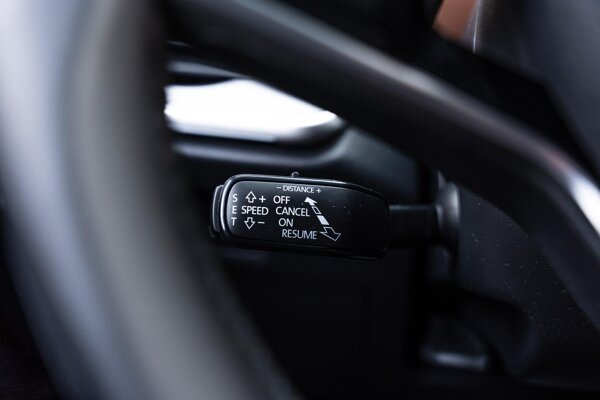 cruise control adaptief met Stop&Go en stuurhulp cruise control adaptief met Stop&Go en stuurhulp