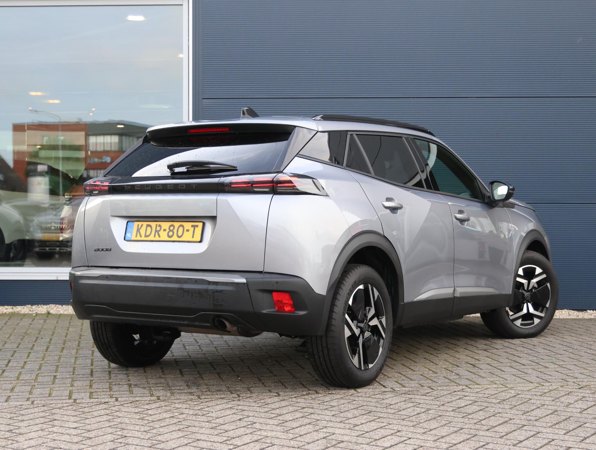 Peugeot 2008 1.2 100 pk Allure - Afbeelding 3