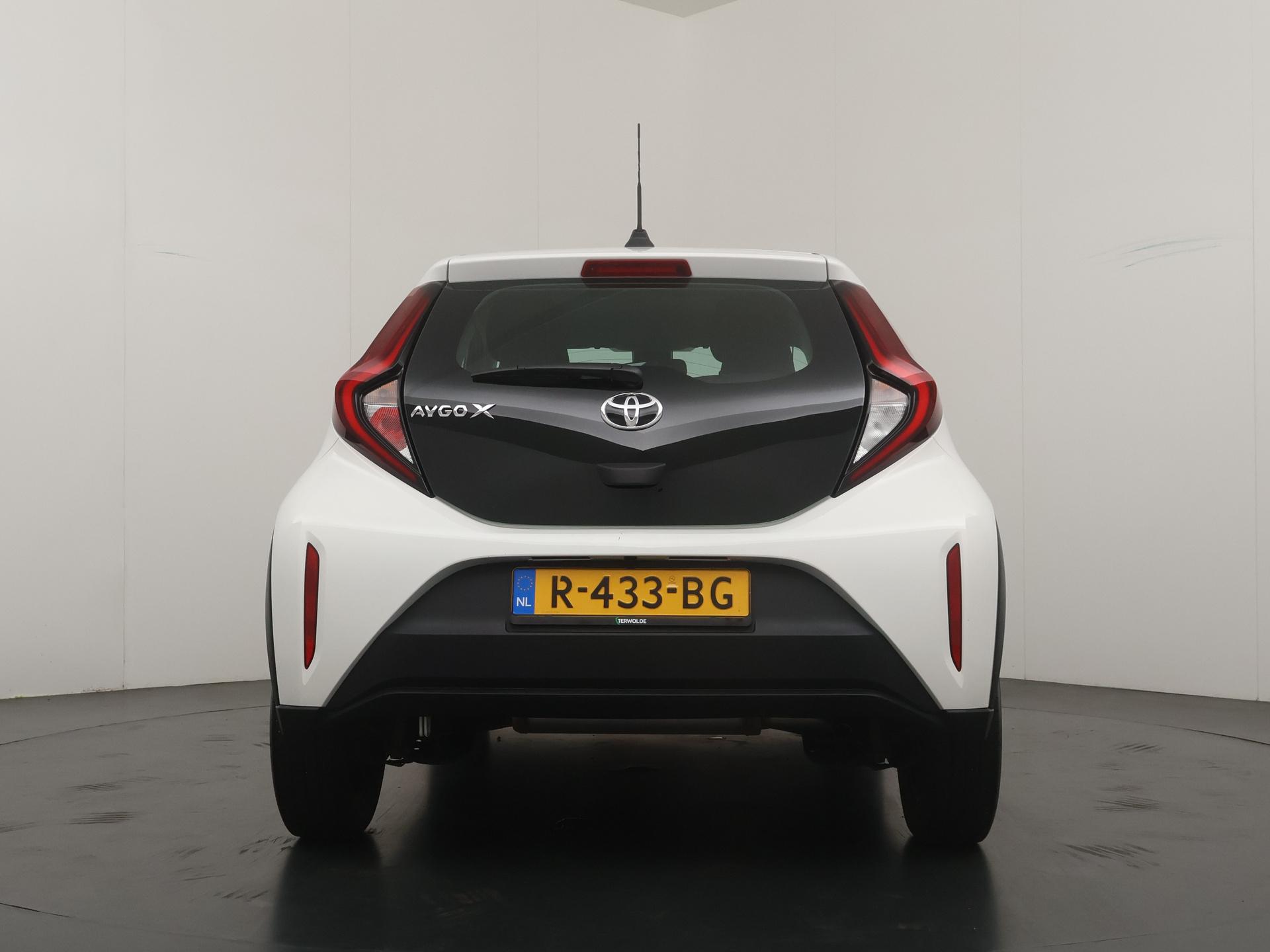 Toyota Aygo X 1.0 VVT-i MT Play - Afbeelding 4