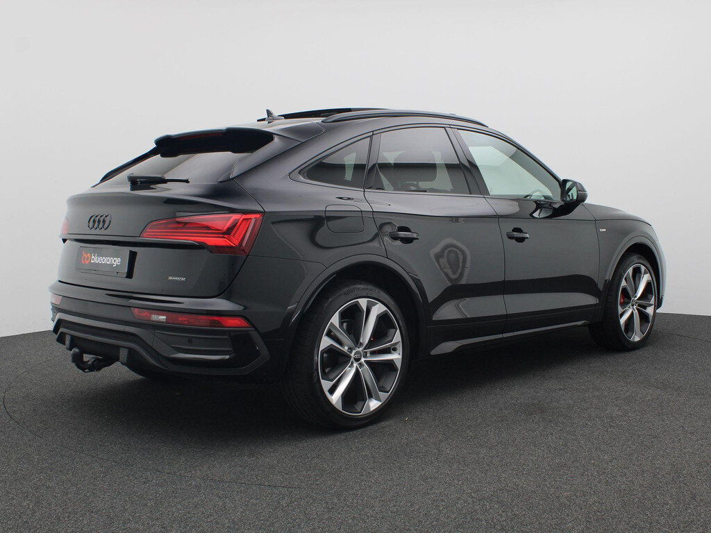 Audi Q5 Sportback 55 TFSI e S edition Competition 367PK S-Tronic SOH 94%, Pano-Schuifdak, Trekhaak, S-Line, Memorystoel, 21" LM Velgen, Side Assist, Keyless, Elektr. Achterklep, Achteruitrijcamera, Head-up di - Bild 4