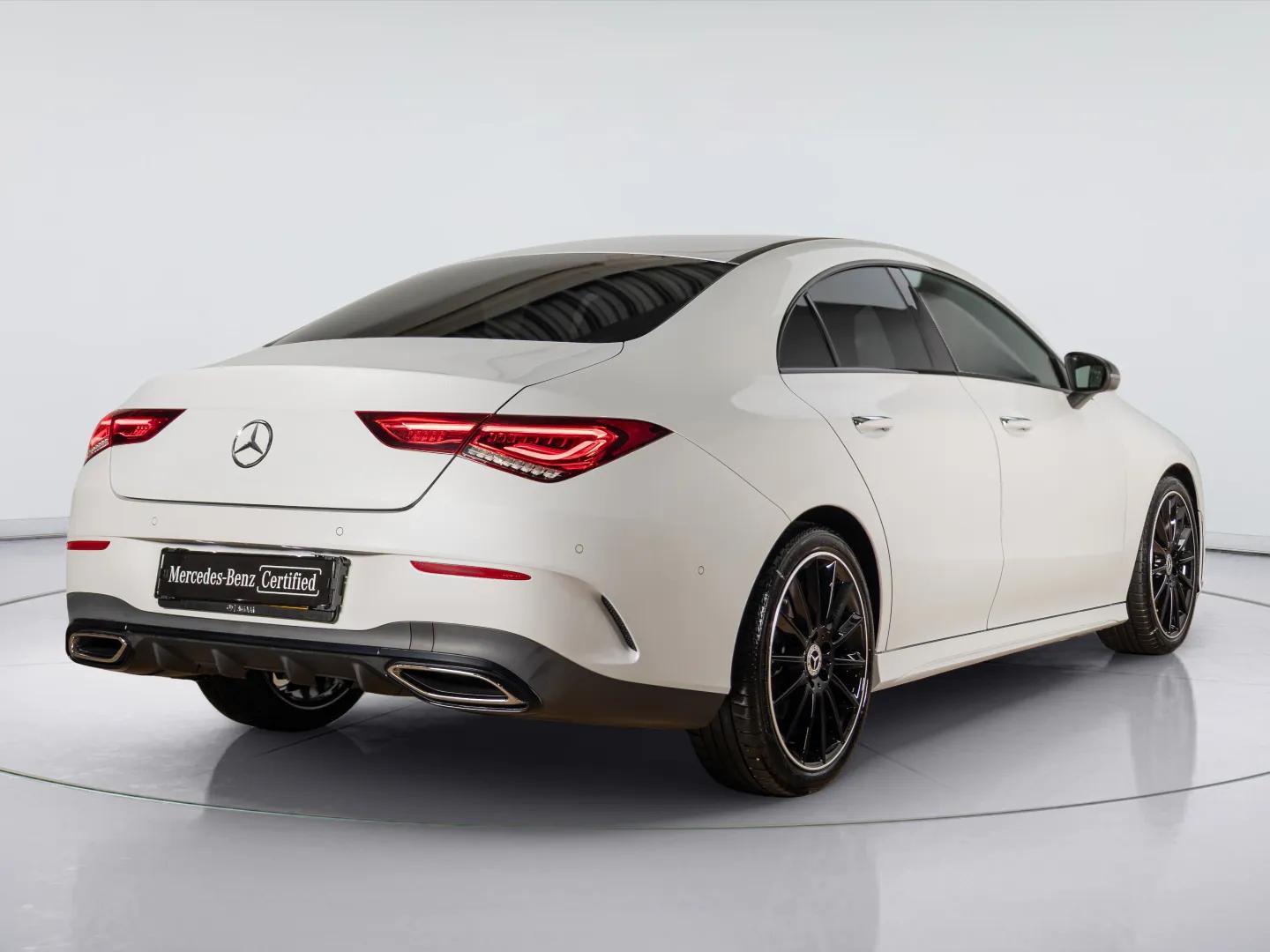 Mercedes-Benz CLA Coupé 200 AMG Line - Afbeelding 2