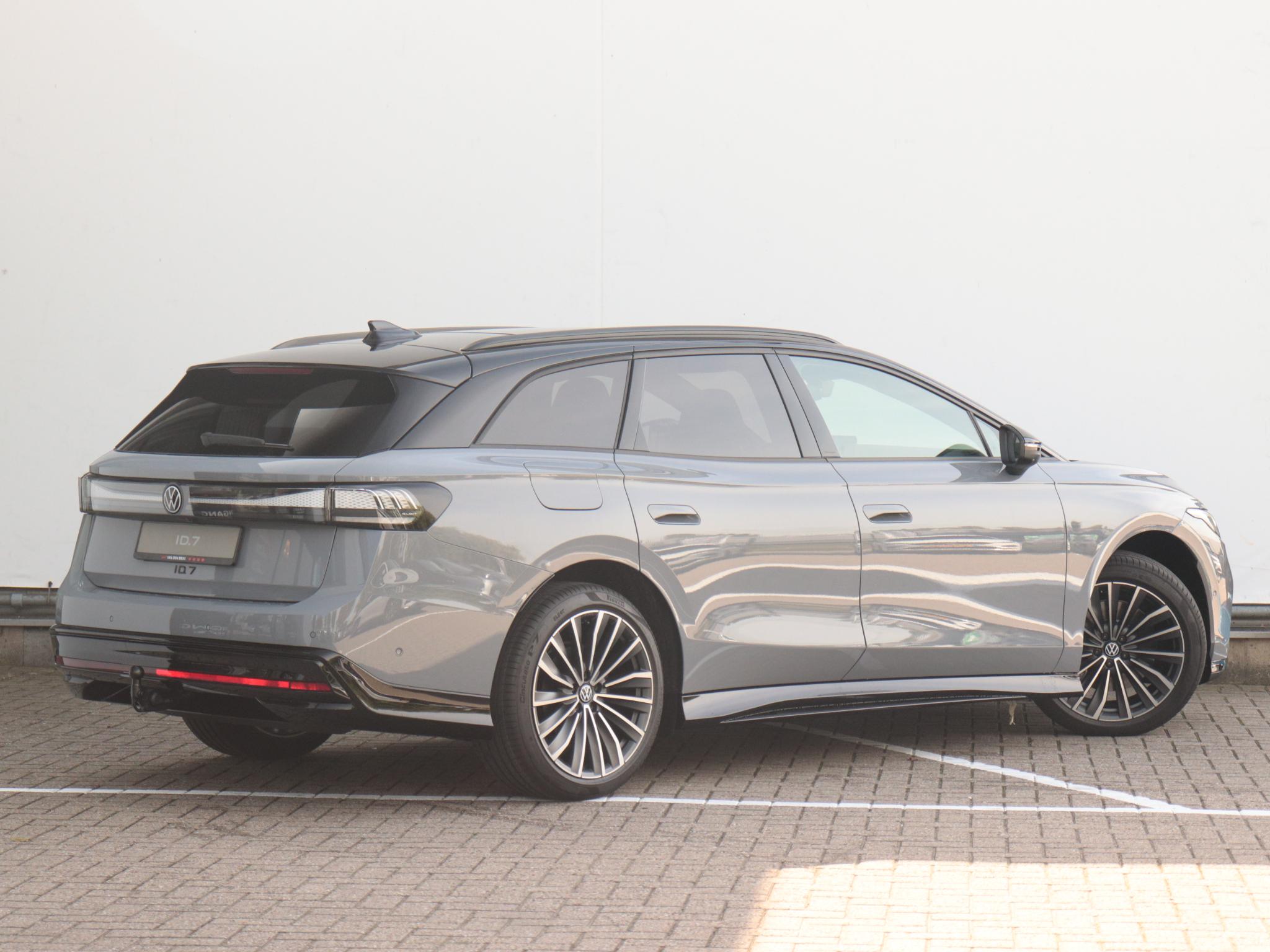 Volkswagen ID.7 Limited Edition Plus 77 kWh accu 286 PK - Afbeelding 4