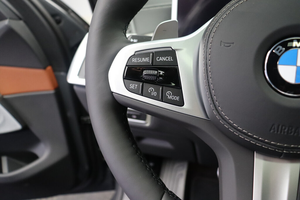 BMW X7 16