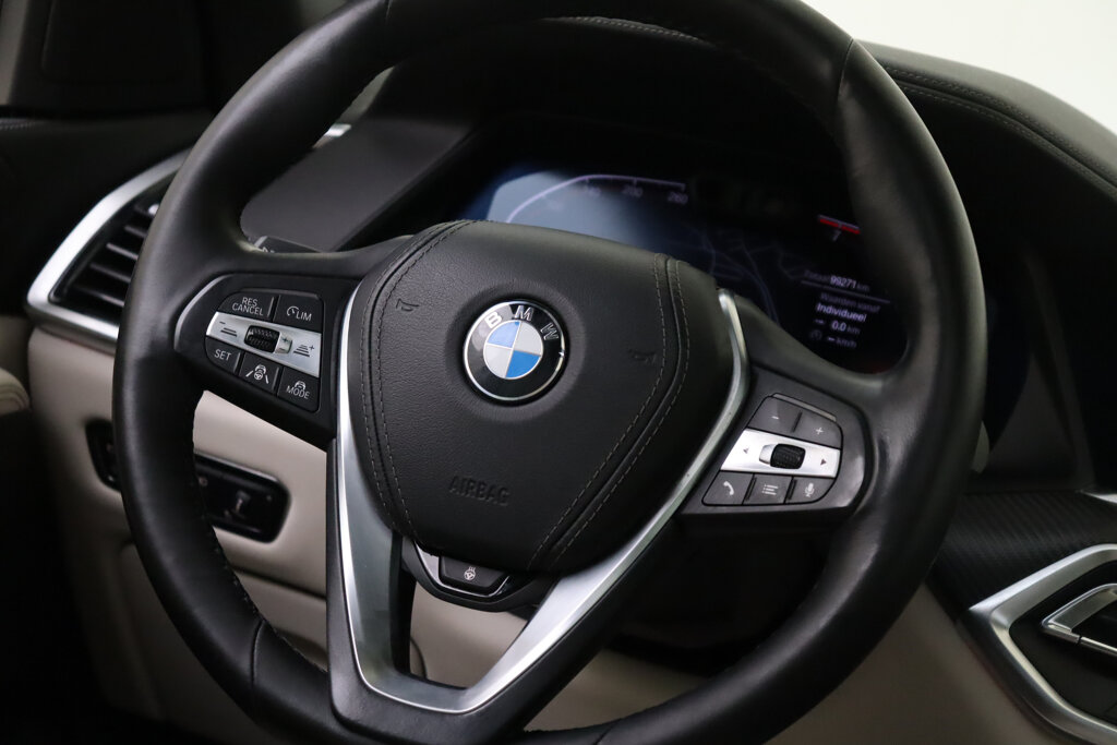 BMW X5 25