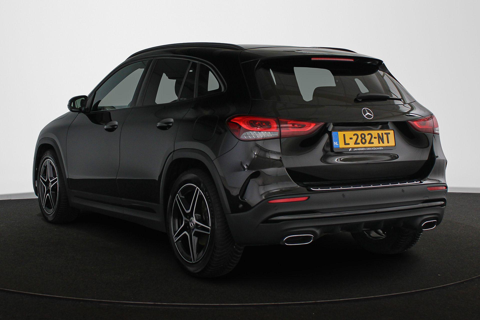 Mercedes-Benz GLA 180 Business Solution AMG - Afbeelding 4