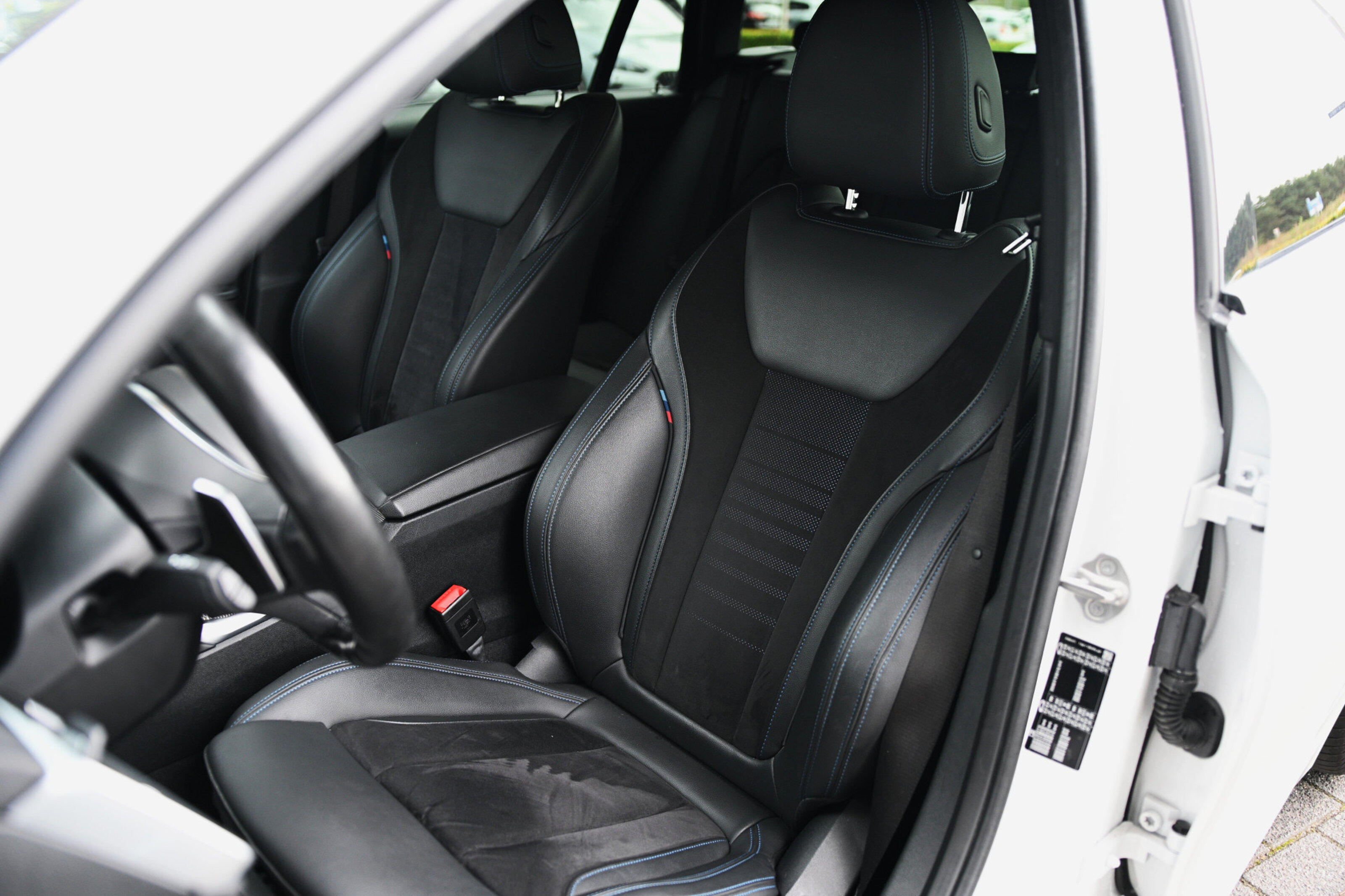 BMW 3 Serie Touring 320i Executive Edition M Sport Automaat