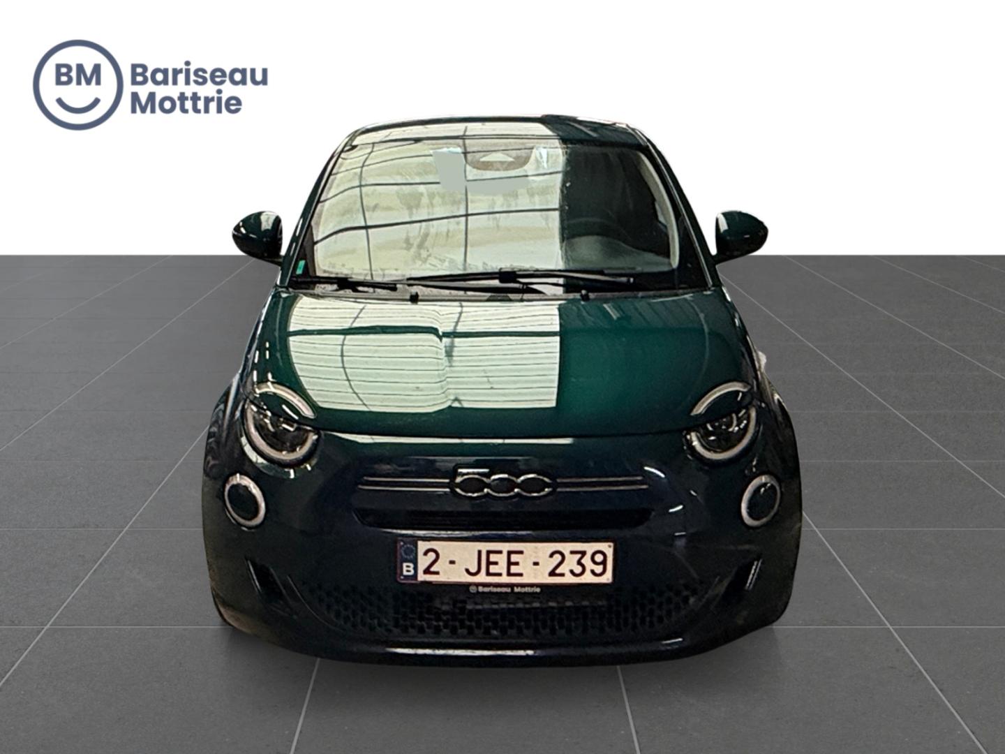 Fiat 500 1.0 MHEV Icon - Image 2