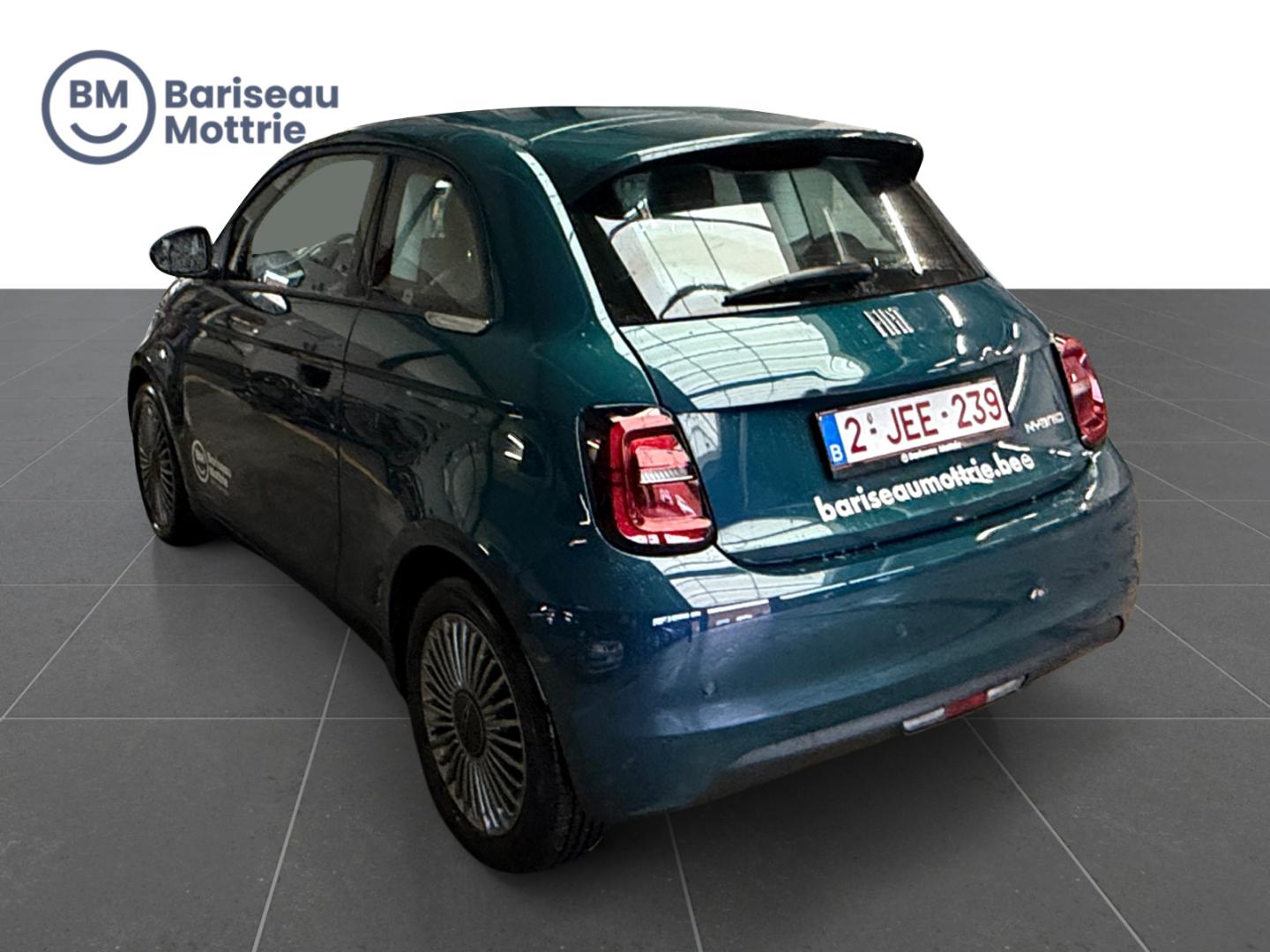 Fiat 500 1.0 MHEV Icon - Image 4