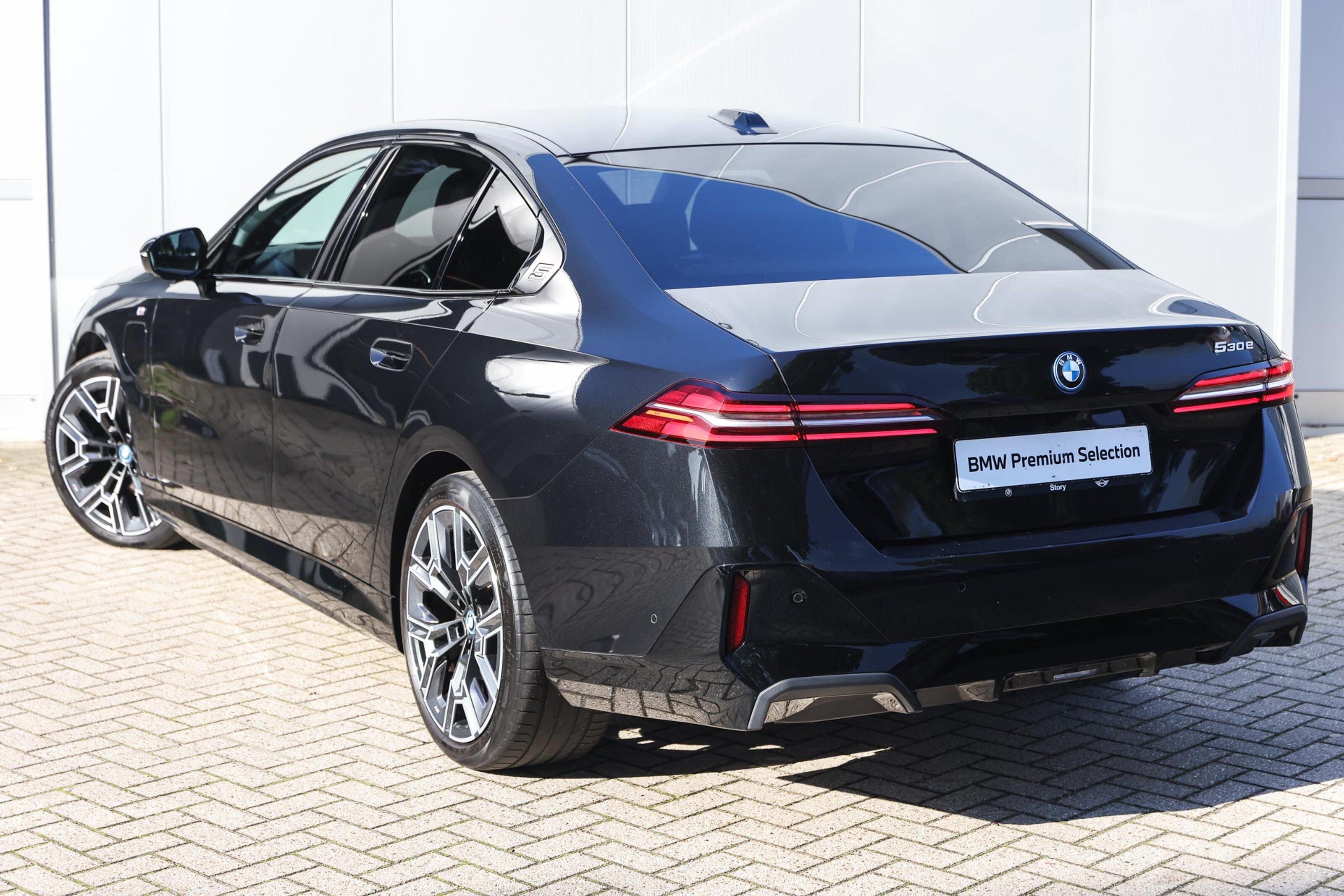 BMW 5 Serie 530e M Sport Automaat