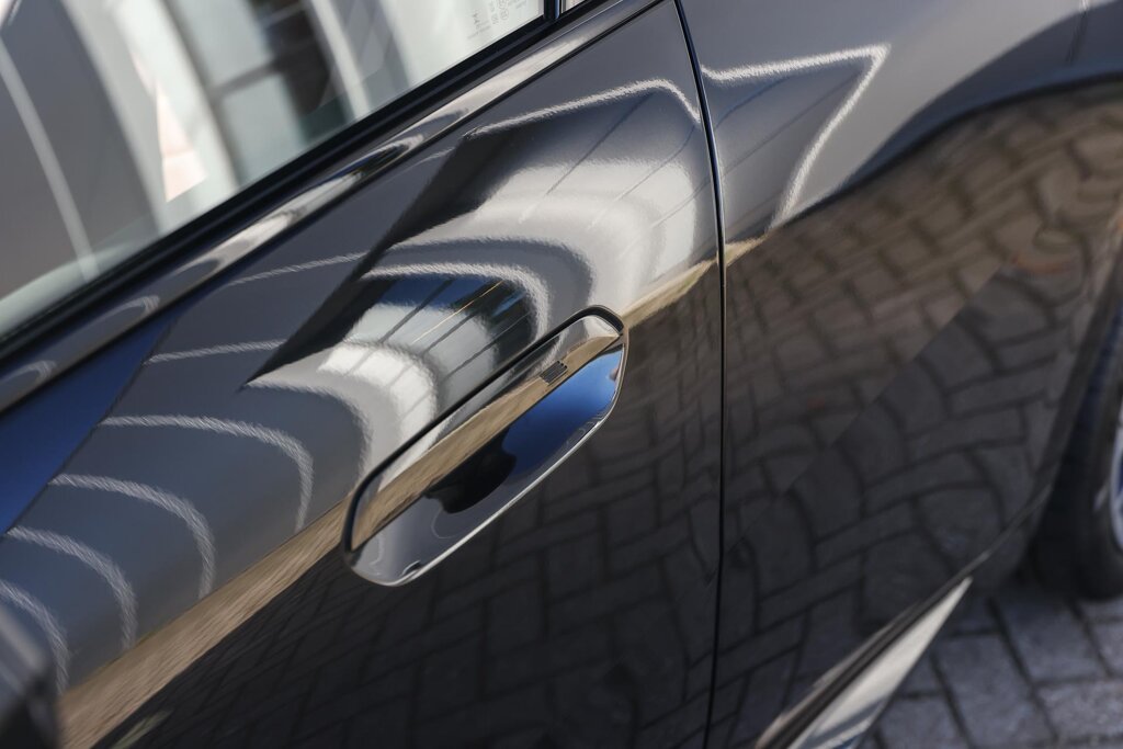 BMW iX2 29