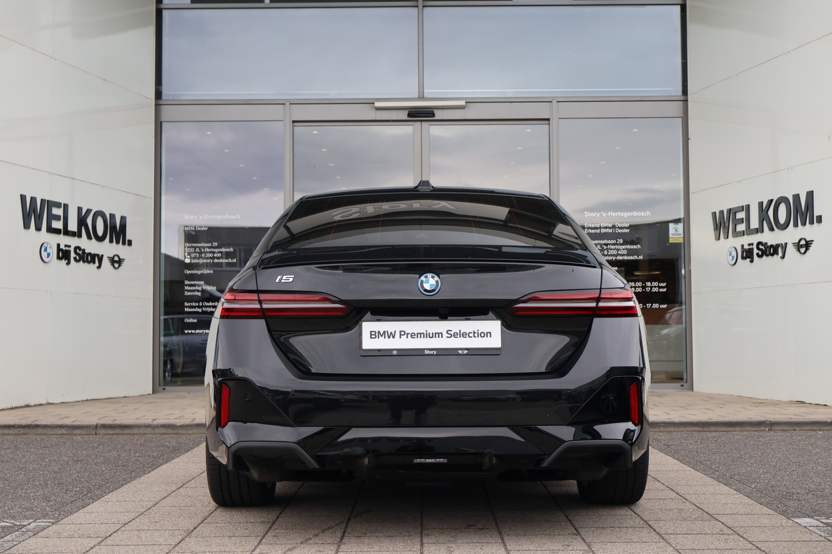 BMW i5 7