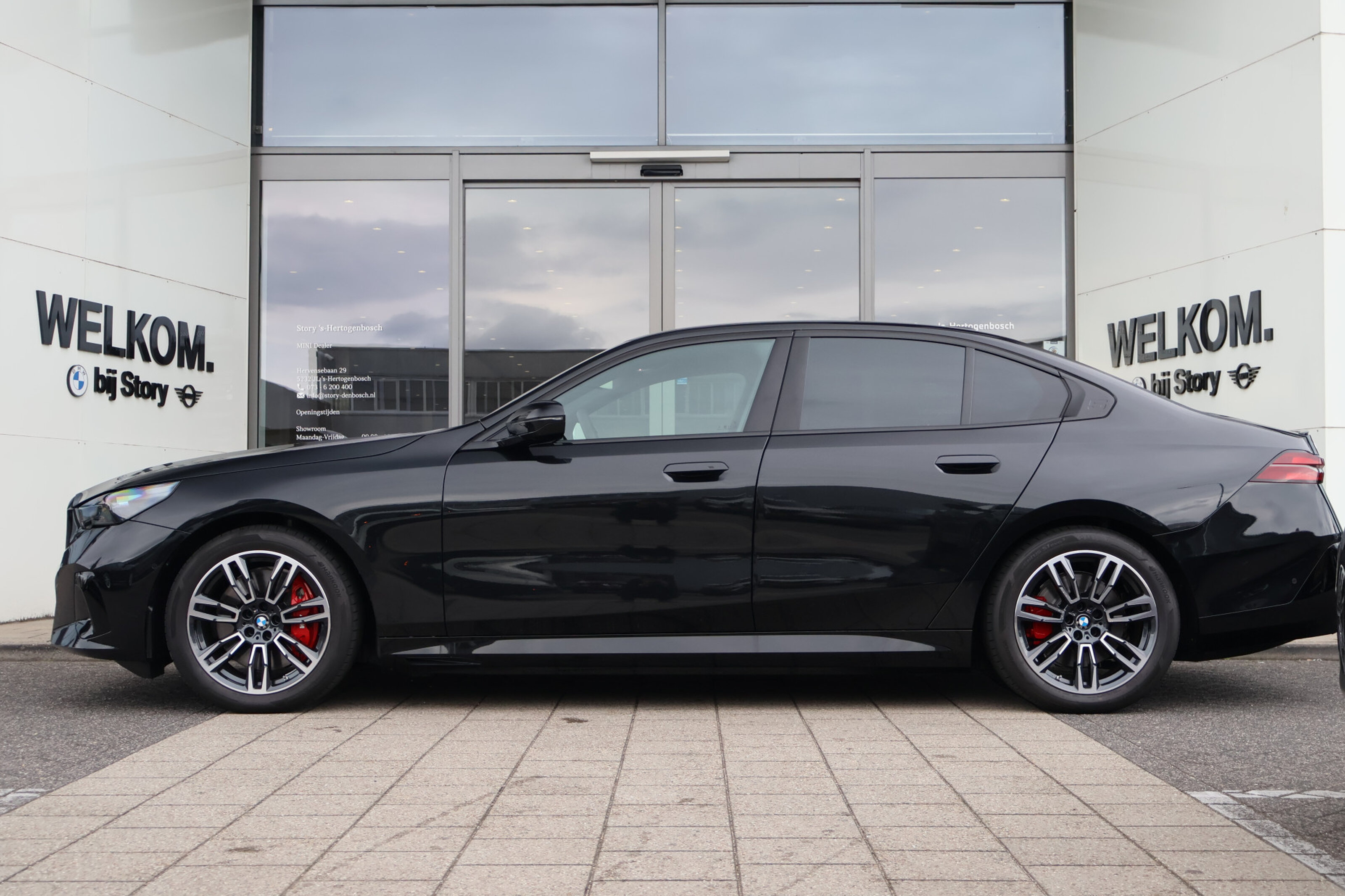 BMW i5 8