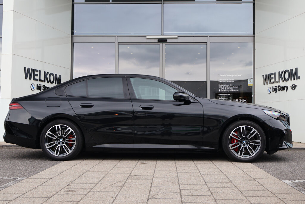 BMW i5 11