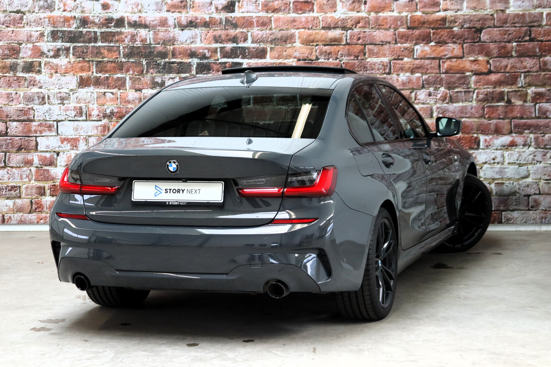 BMW 3 Serie 320i High Executive M Sport Pakket Automaat - Afbeelding 4