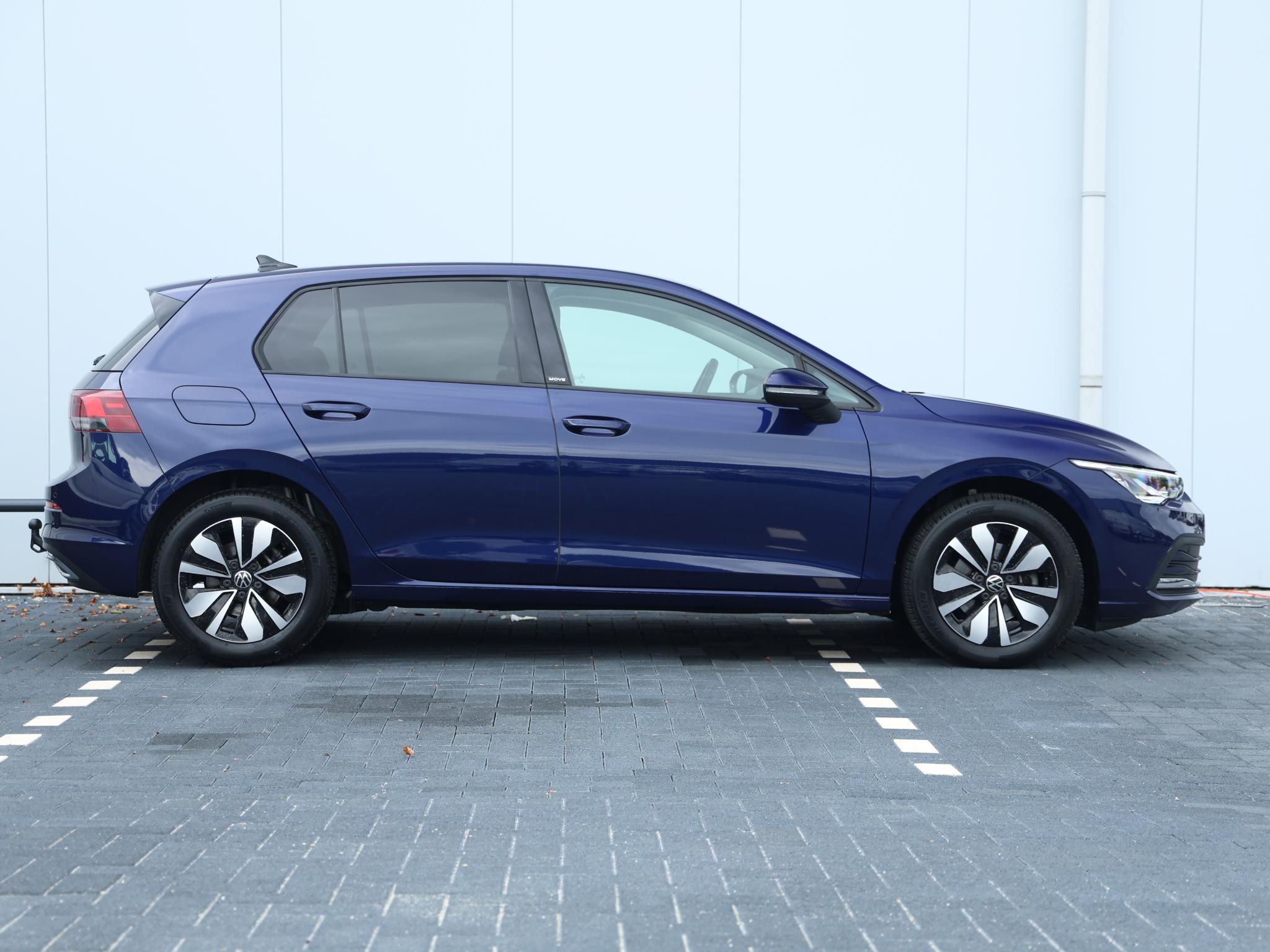 Volkswagen Golf 1.0 eTSI Life Business