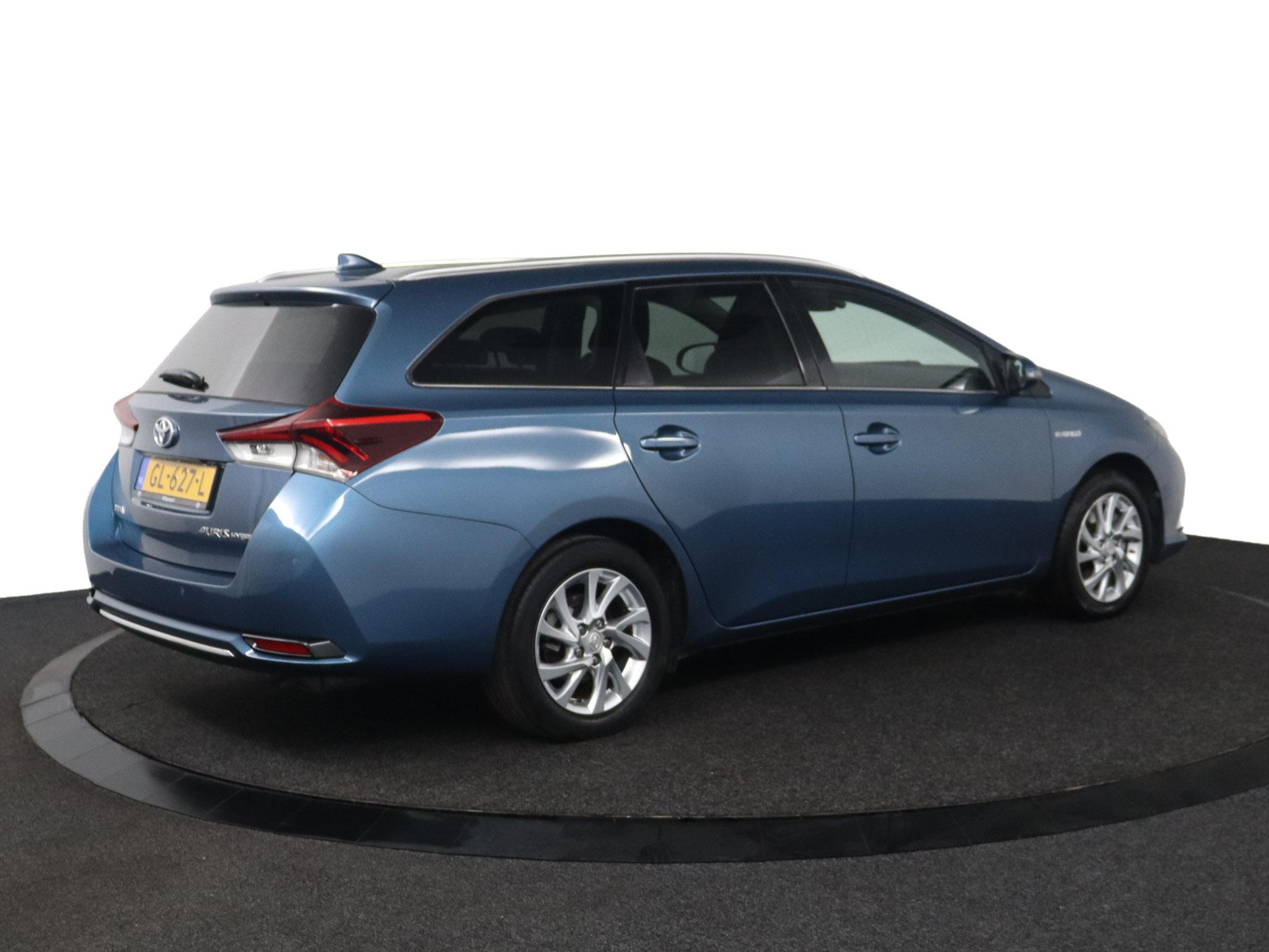 Toyota Auris Touring Sports 1.8 Hybrid Lease pro - Afbeelding 2
