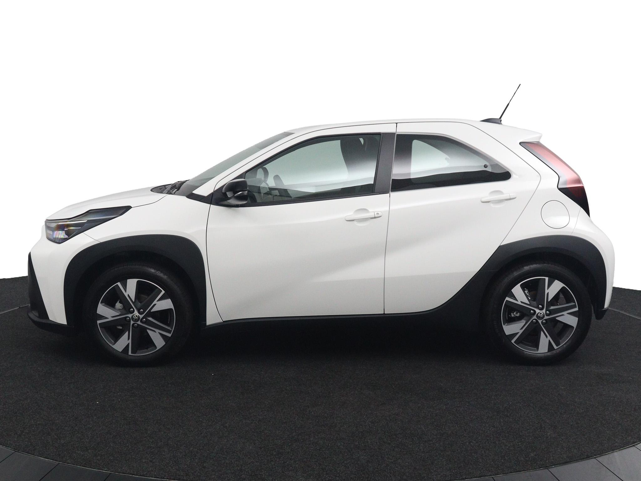Toyota Aygo X Hybrid 115 play - Afbeelding 5