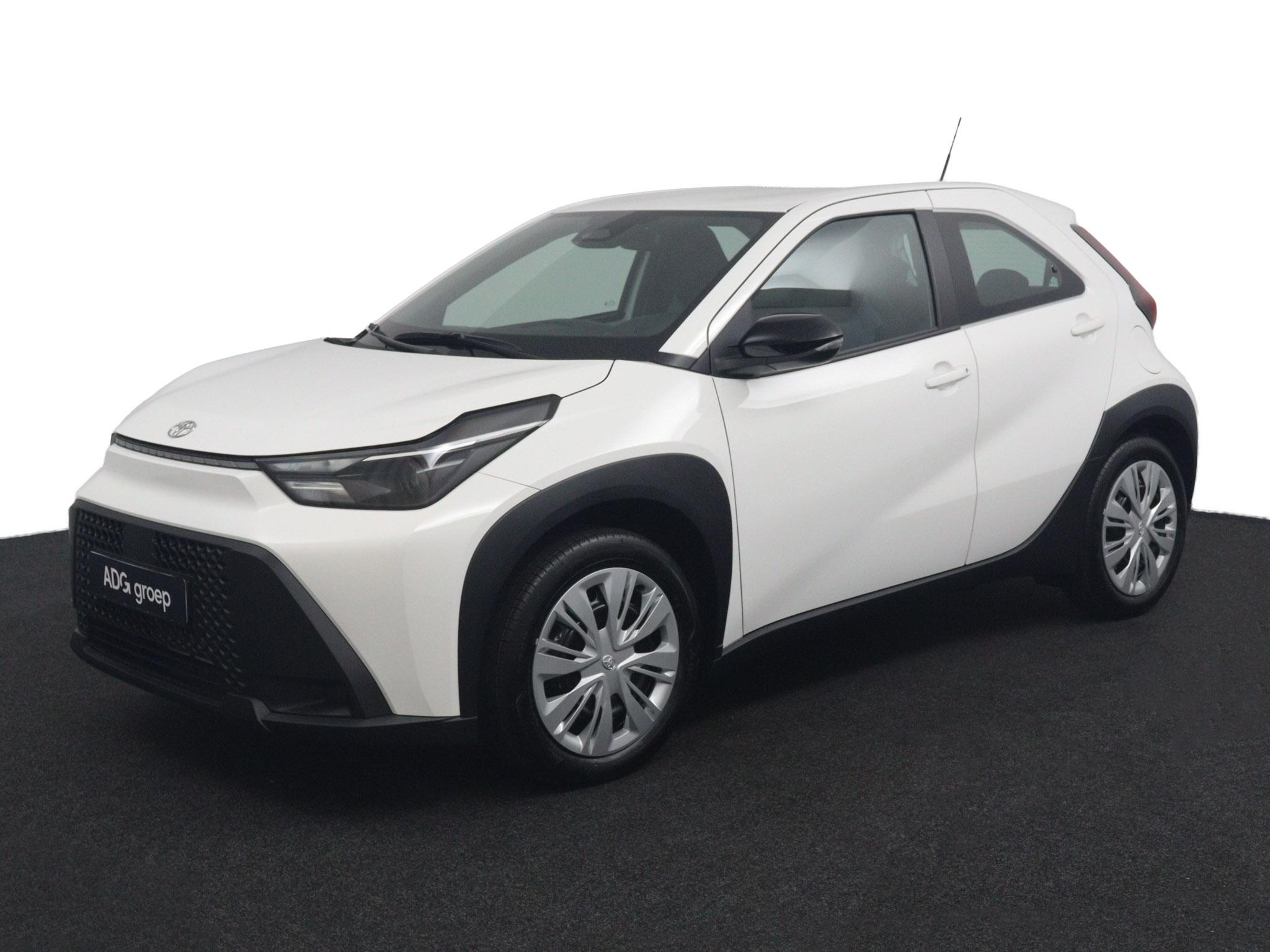 Toyota Aygo X Hybrid 115 play